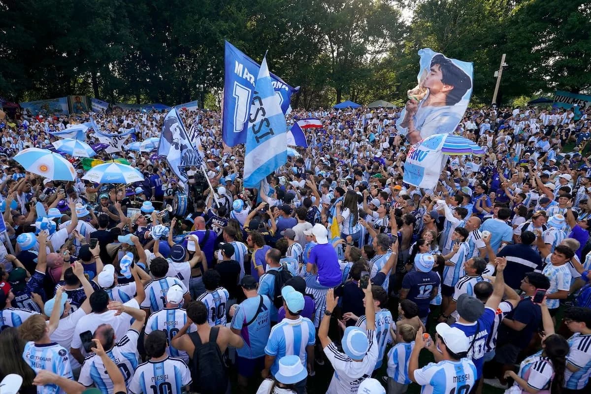 El Mundial y la necesidad humana de pertenencia, según la psicología