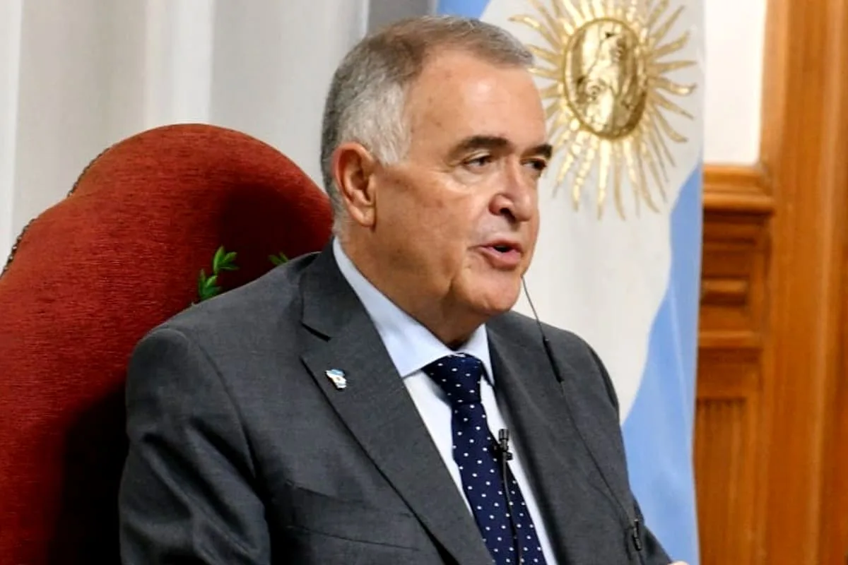 Osvaldo Jaldo fue intervenido del corazón en Buenos Aires y continúa internado