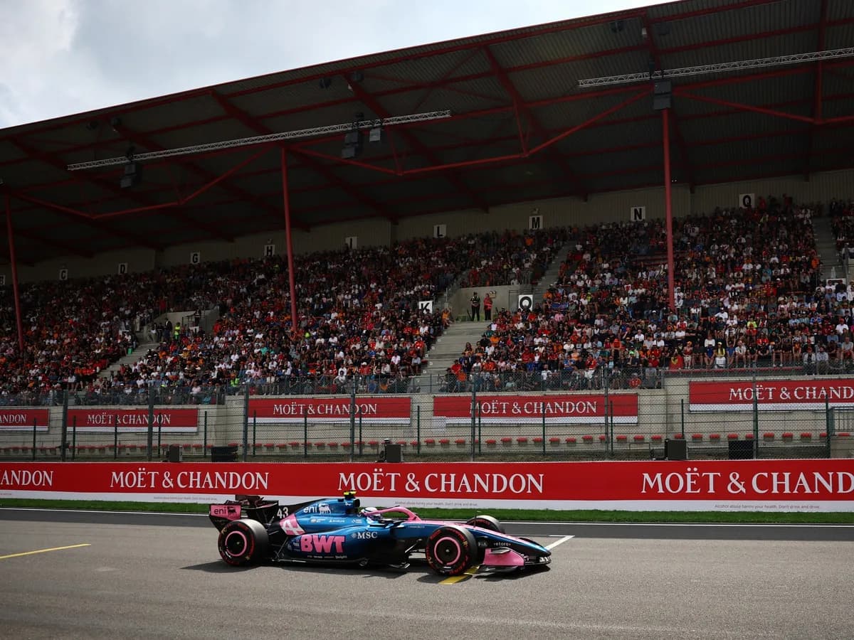 Colapinto sumó puntos en Bélgica y emuló un histórico sobrepaso de F1