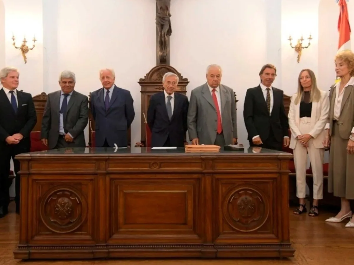 Polémica en Santa Fe: la Corte declaró inconstitucional el tope a jubilaciones de privilegio y avaló haberes de $18 millones
