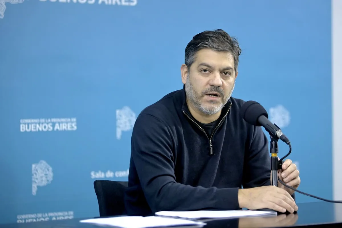Un ministro de Kicillof usó IA para diagnosticar a Milei: "Delirio persecutorio"