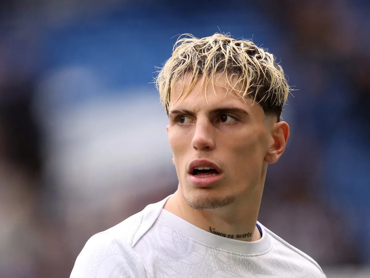 Alejandro Garnacho jugará en Aston Villa junto al Dibu Martínez