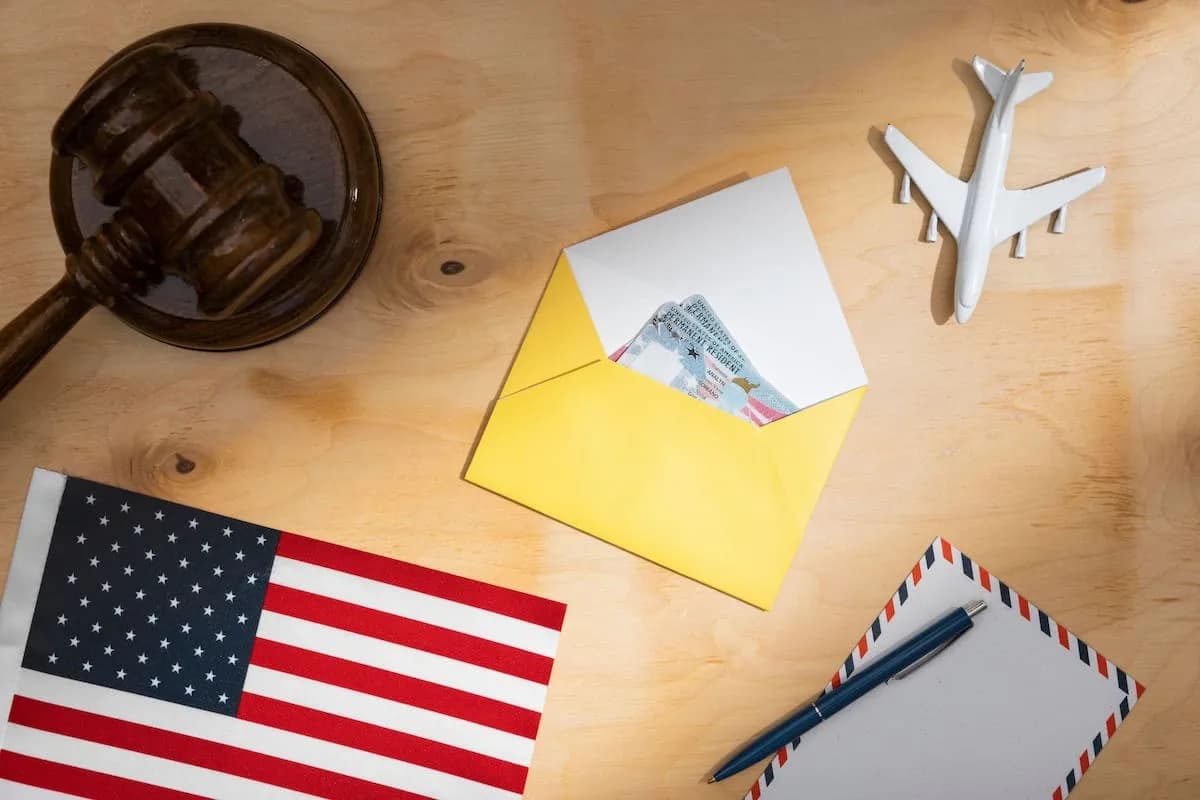 Corte Suprema amplía facultades a agentes migratorios en Estados Unidos
