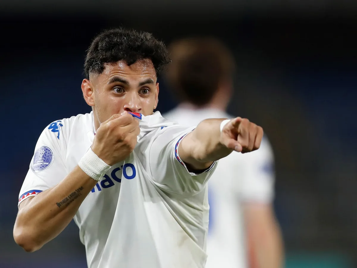 Sevilla y Parma complican el pase de David Romero a Boca