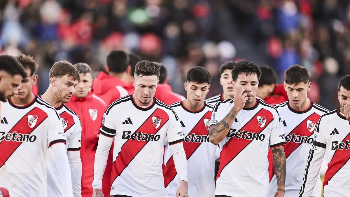River: cuarta derrota al hilo, crisis sin goles y un error que pesa