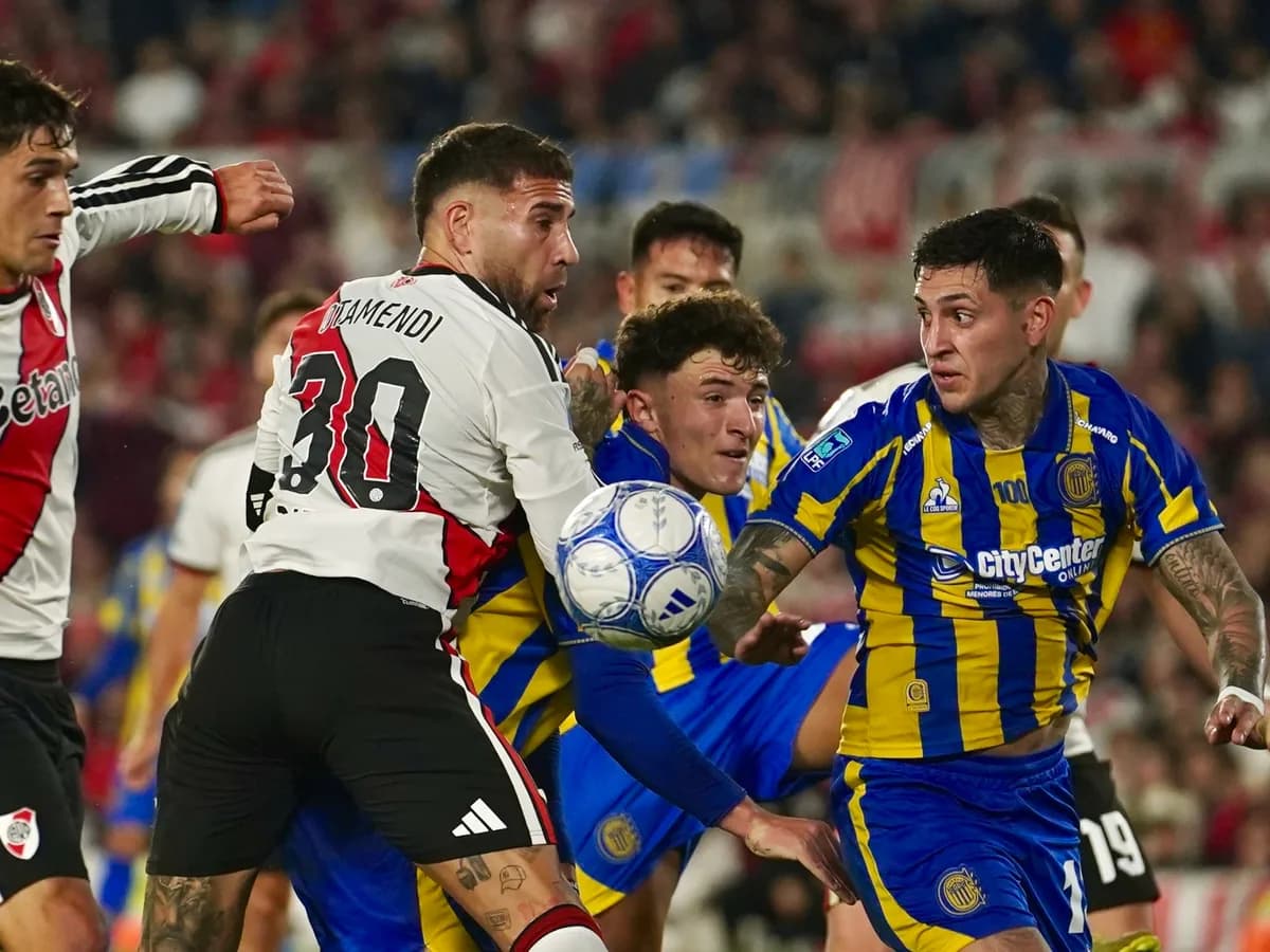 Otamendi, figura negativa en River: gol en contra y penal anulado por VAR
