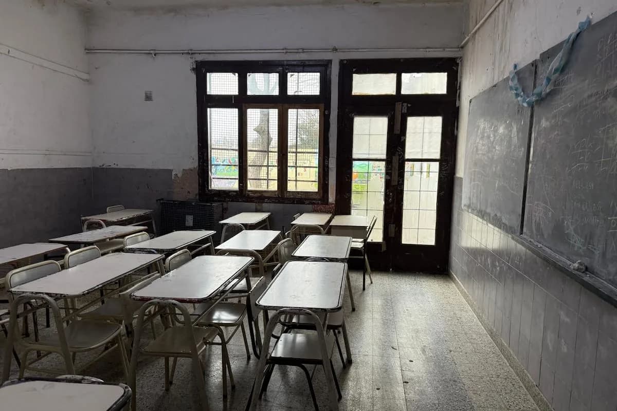 Cuánto ganan los docentes en Argentina y por qué su salario es el más bajo en 20 años