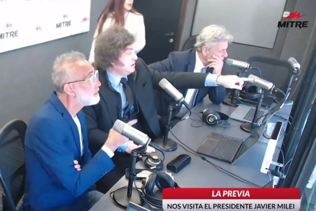 Milei cruzó en vivo a De Mendiguren: “Vos sí, ladrón, arruinaste el país”