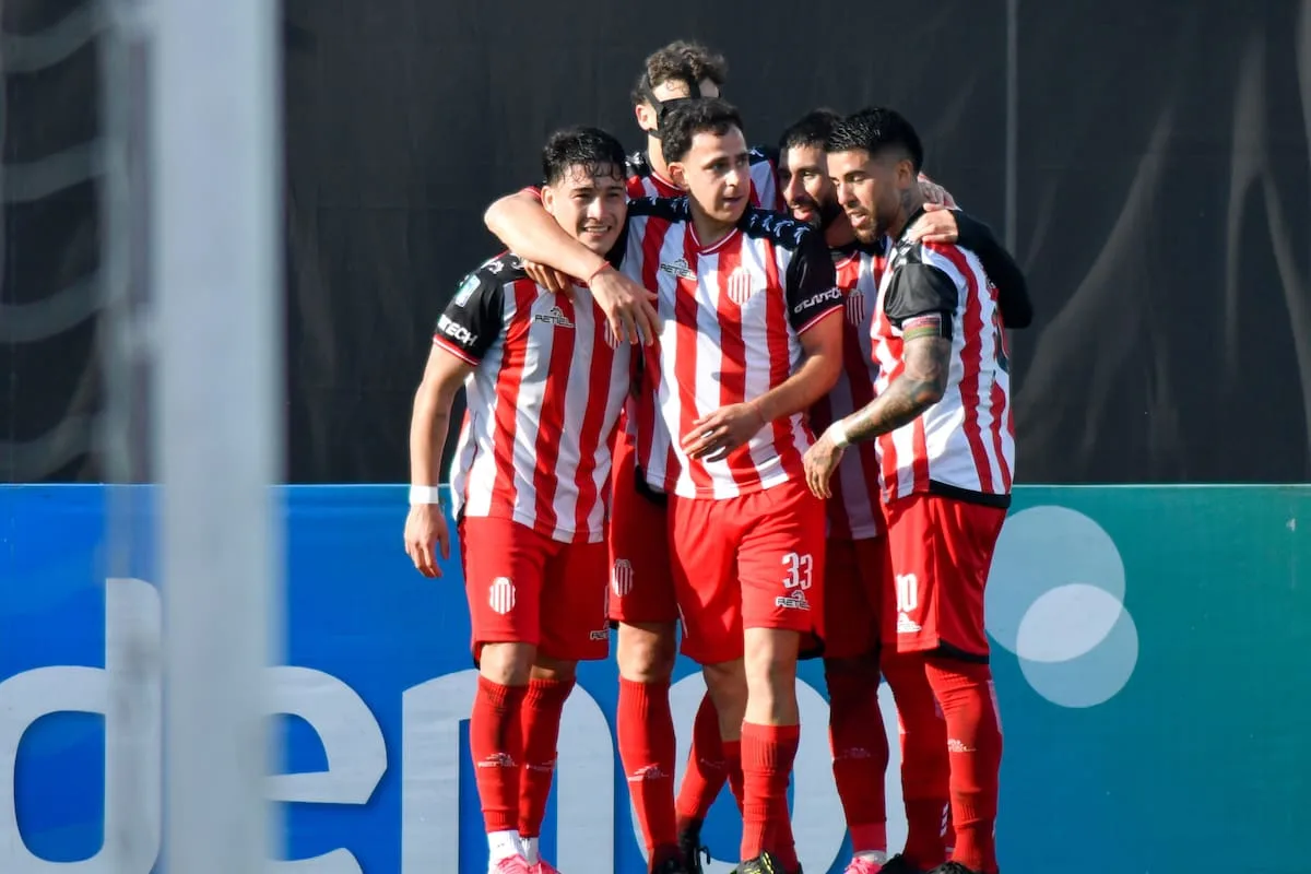 Barracas Central sigue con puntaje ideal: venció a Riestra y mantiene la valla invicta