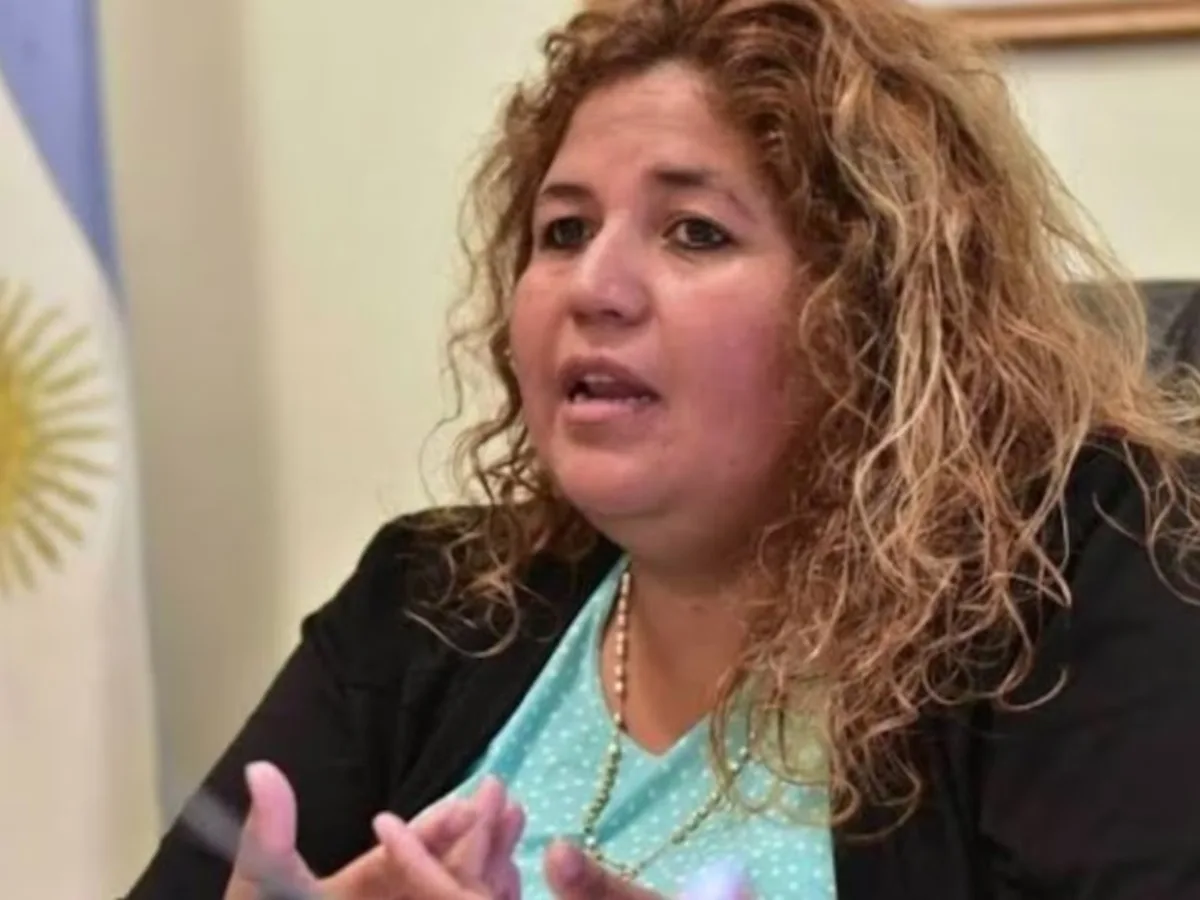 Exministra de Chubut presa por corrupción logró salidas para ir a misa tras alegar fobia a la policía