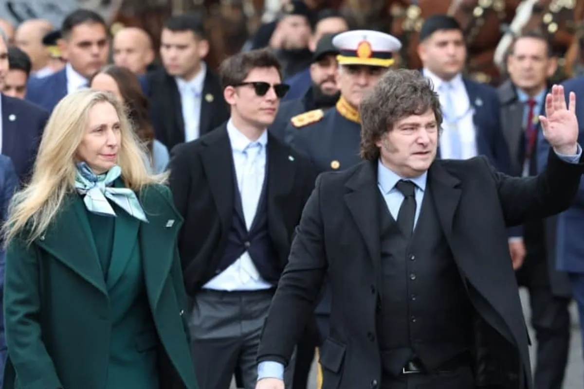Reaparecen tensiones entre Karina Milei y Santiago Caputo por cambios en áreas clave