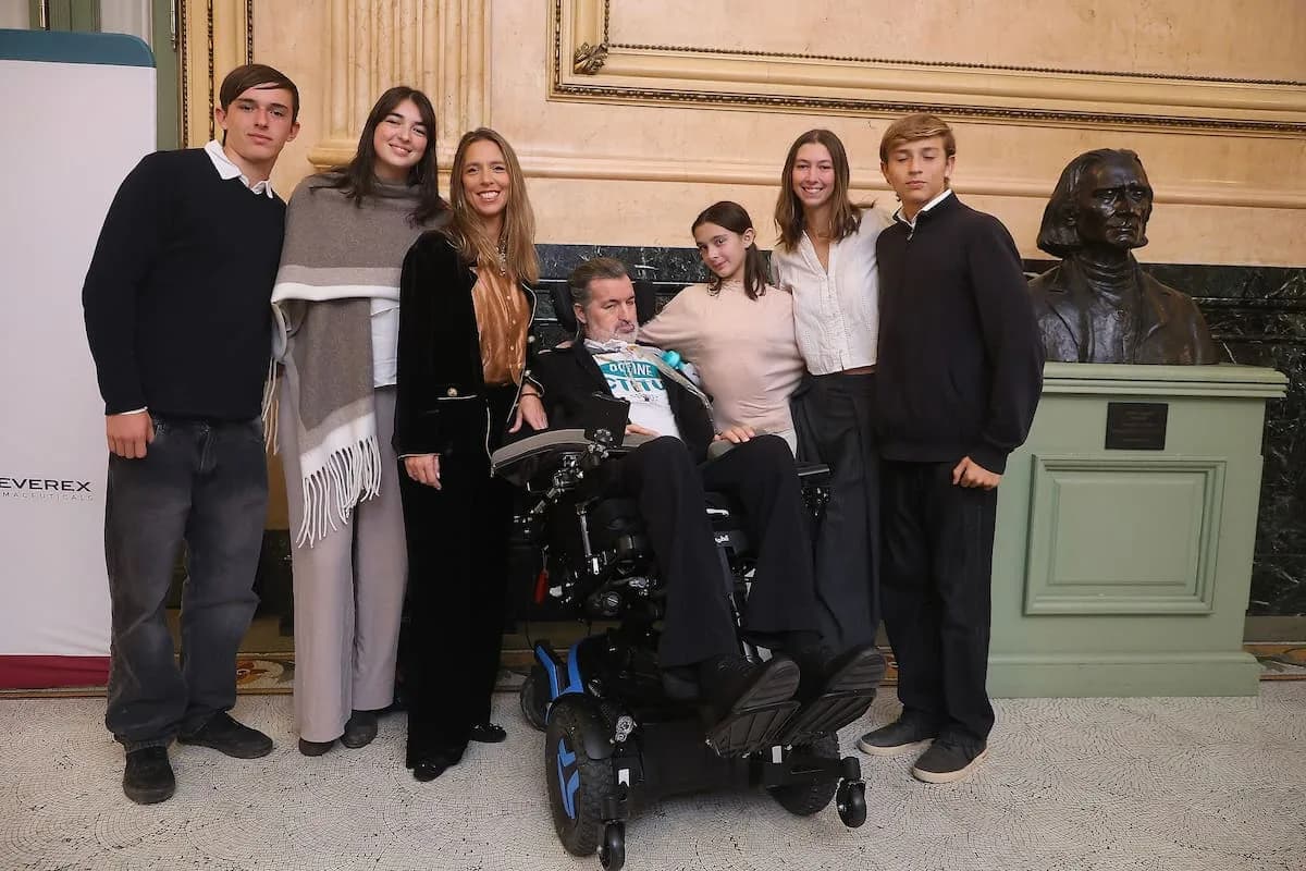 Fundación Bullrich celebra gala solidaria en Teatro Colón: pacientes con ELA y familias se reúnen para luchar juntos