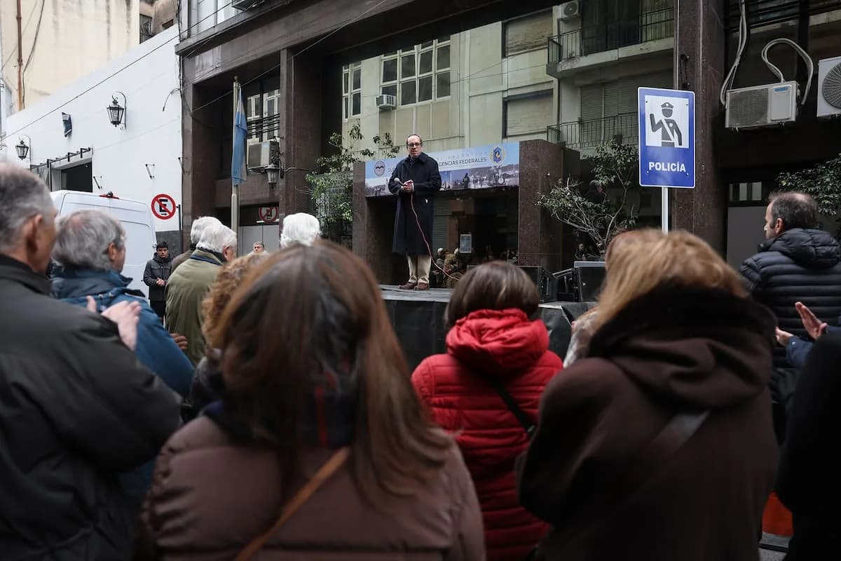 A 50 años de la masacre del comedor, familiares reclaman justicia