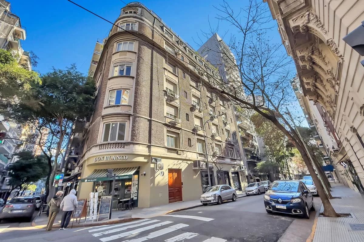 Ponen a la venta el dúplex sobre el departamento de Cristina Kirchner en Recoleta