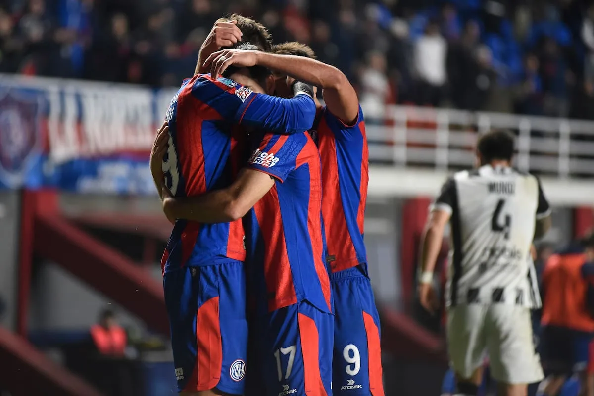 San Lorenzo vence a Gimnasia de Mendoza en medio del caos institucional