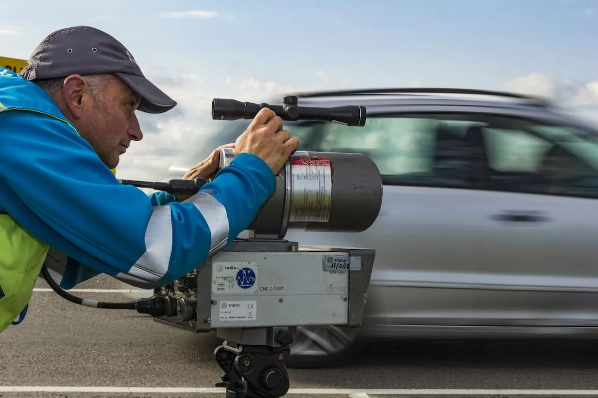 Vacaciones de invierno: refuerzan controles en rutas con operativos sorpresa y drones