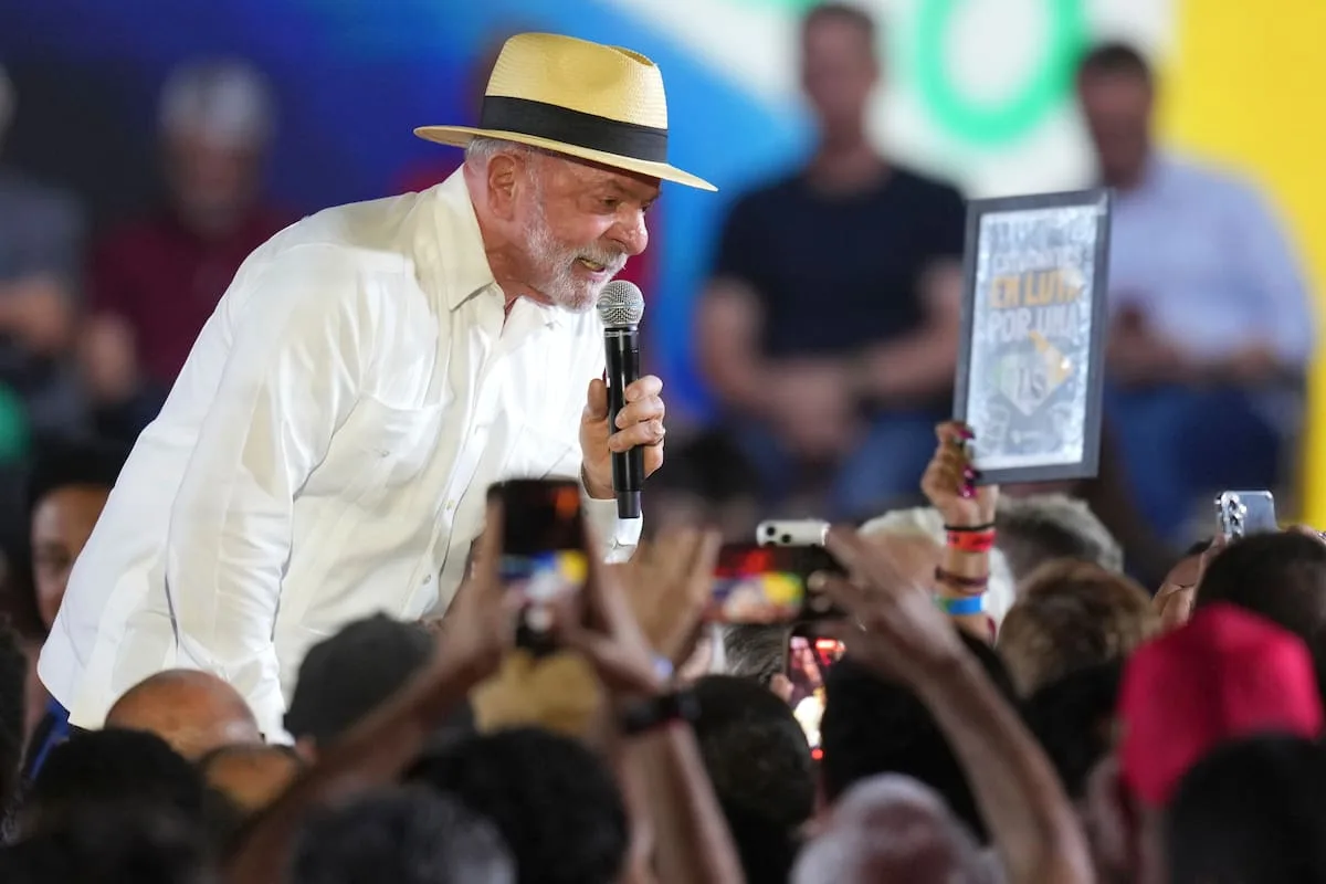 Lula lanza su candidatura a la reelección en Brasil con fuerte polarización