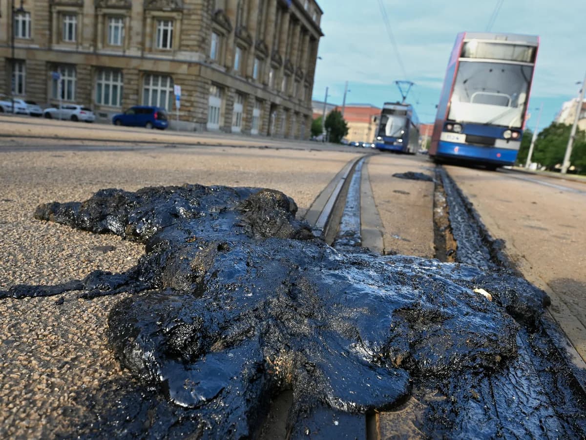 Ola de calor en Europa: las vías del tren se derriten y dejan a miles varados