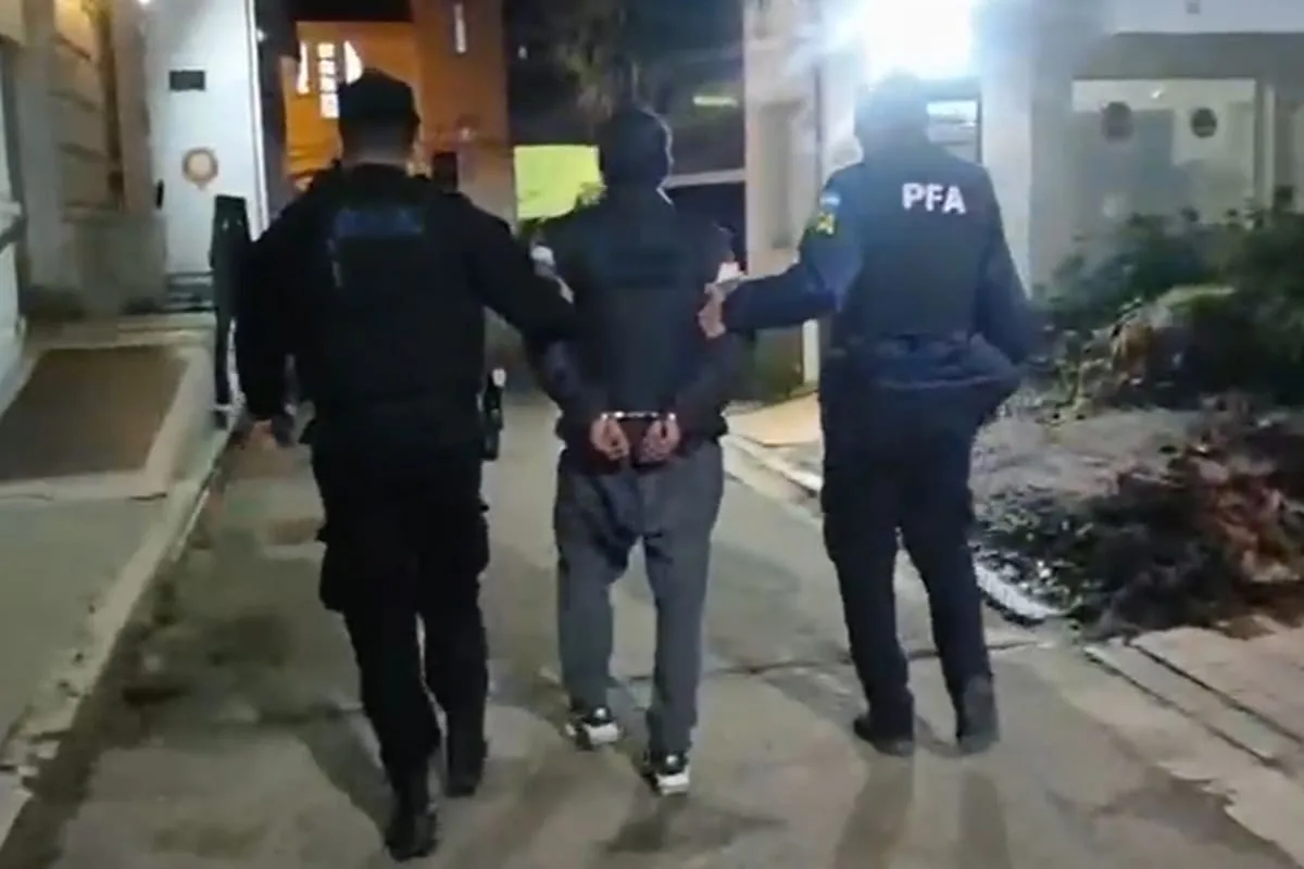 Muñoz, hermano del asesino de un policía, detenido en Rosario