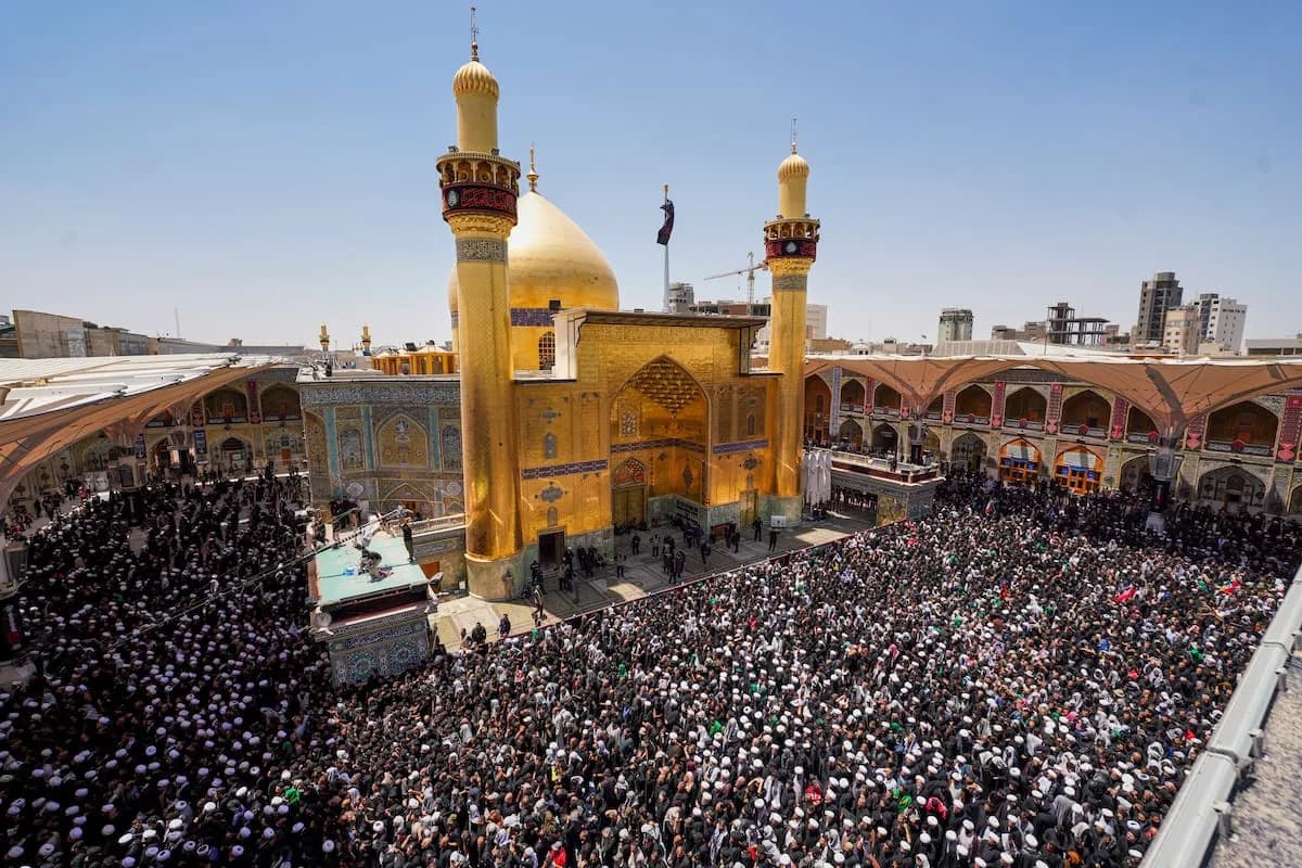 El funeral de Khamenei se extiende a Irak en medio de la escalada en el Golfo
