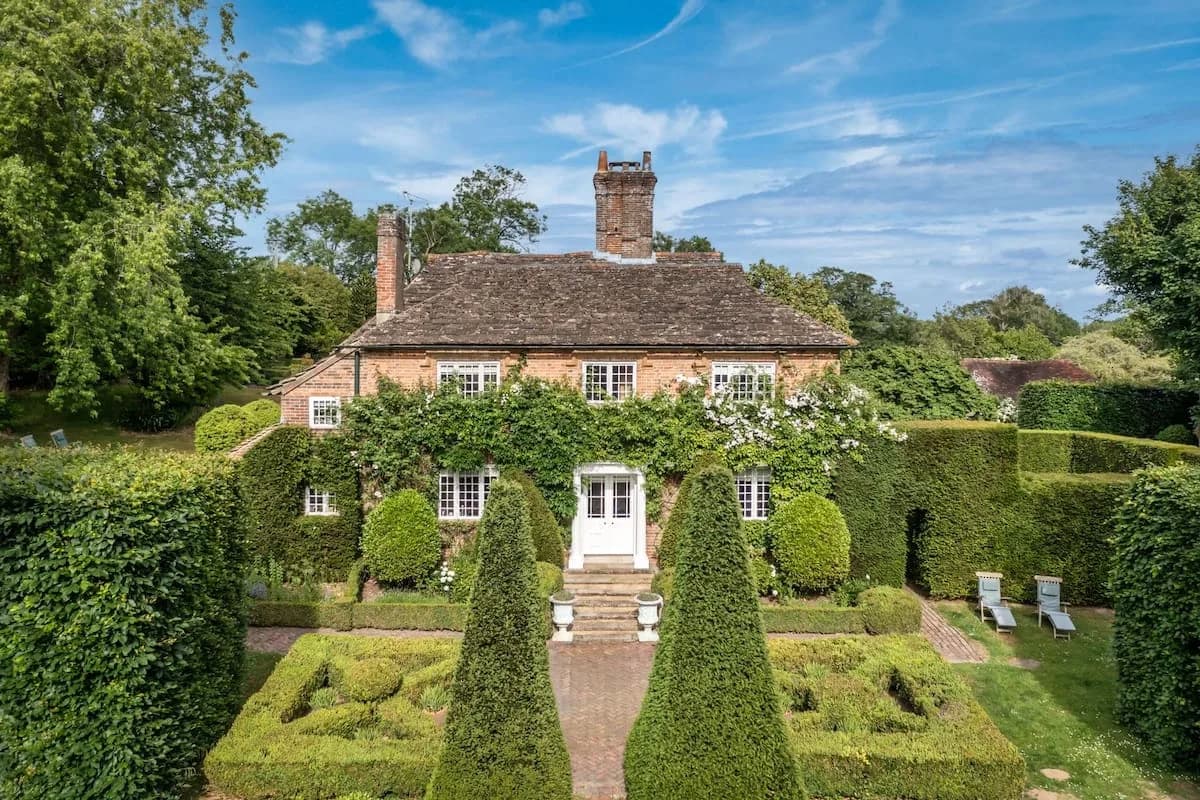 Venden el refugio bohemio de la princesa Margarita en el campo inglés