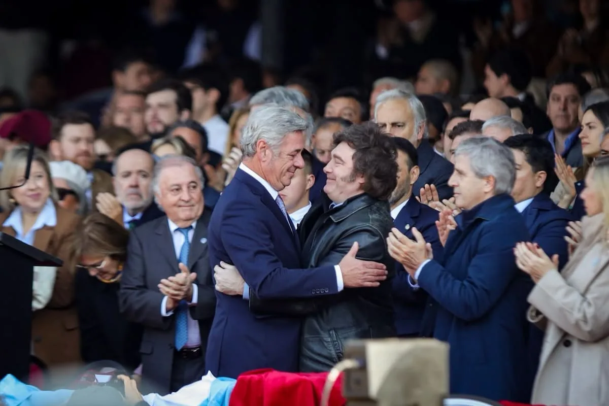 Milei en La Rural: promesa de eliminar retenciones y fuerte crítica al kirchnerismo