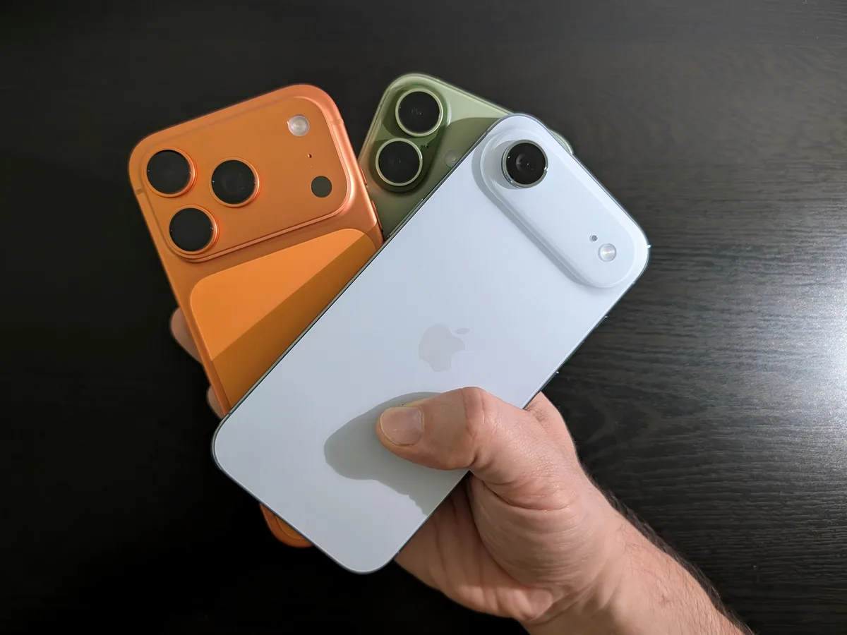 Apple evalúa cambios en lanzamientos y advierte sobre subas de precios