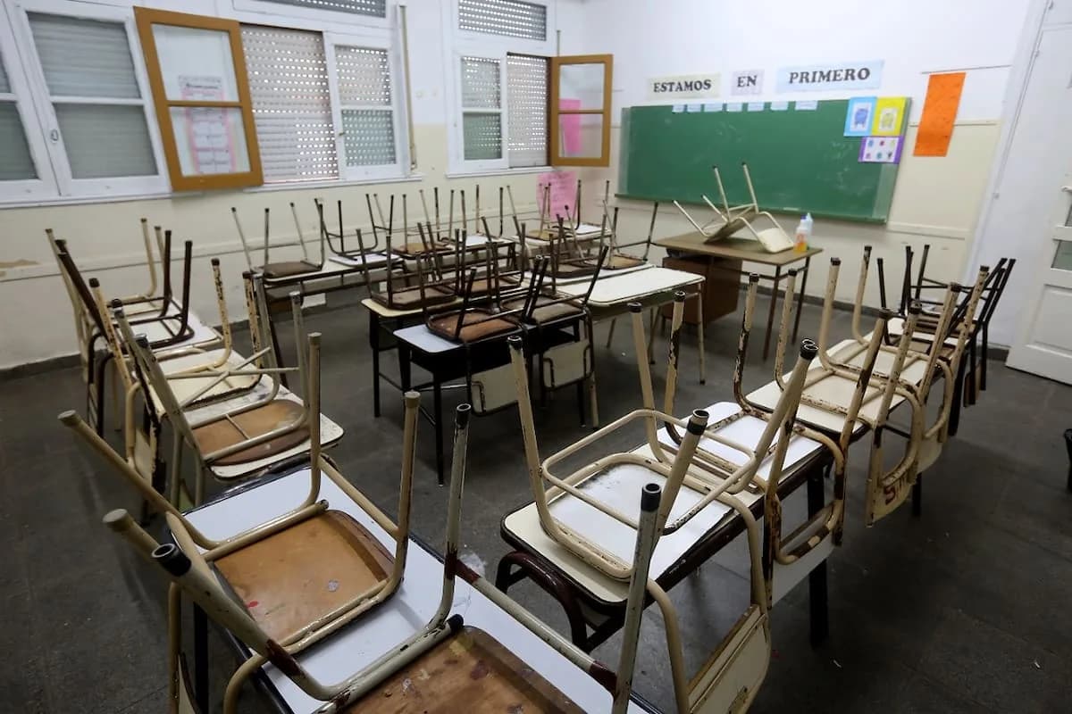 Vuelta a clases: el Gobierno analiza medidas tras el paro docente convocado para el lunes 3