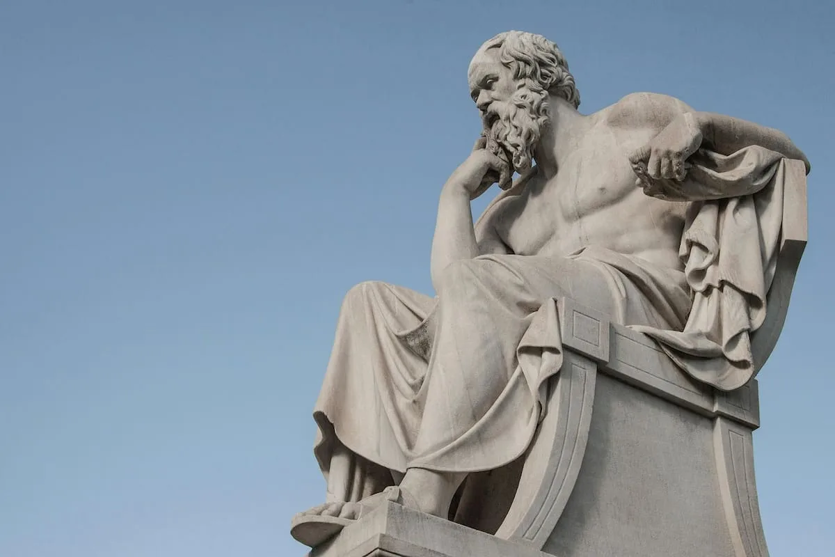 Sócrates y la vigencia de su máxima: el conocimiento como único bien