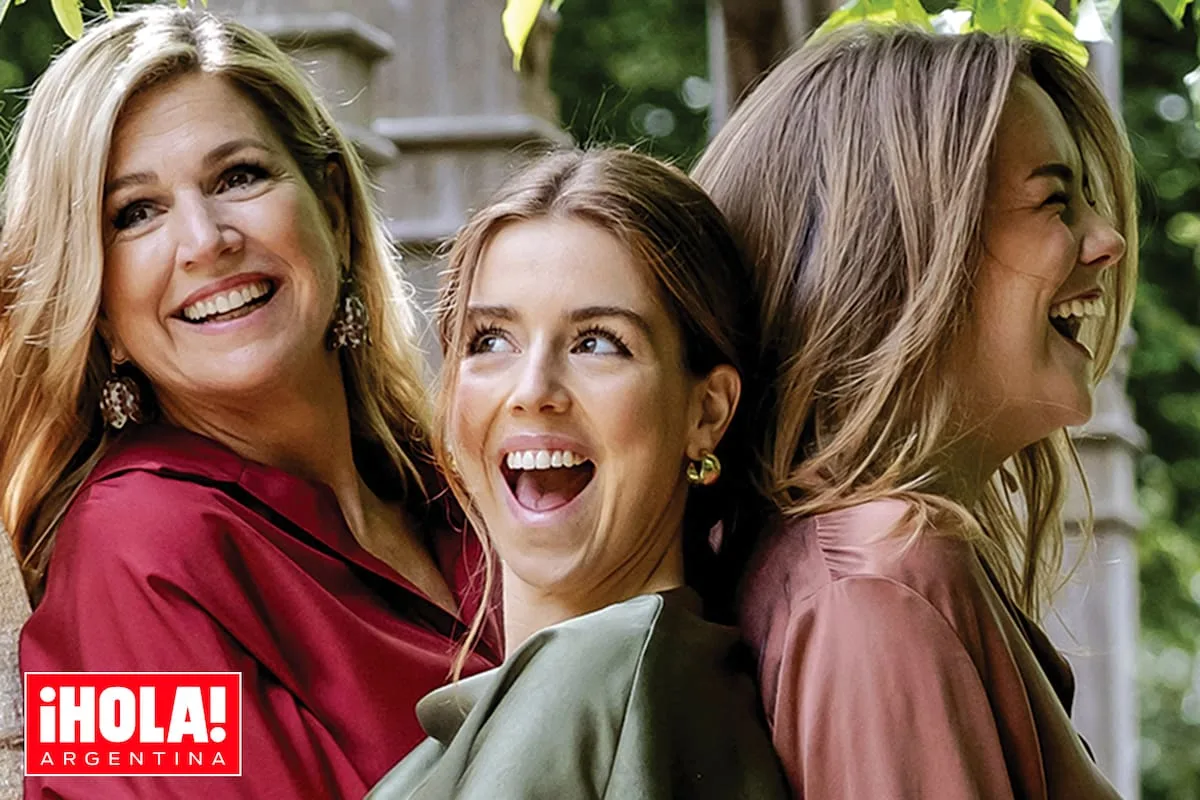 Reina Máxima posó con su familia en el verano holandés, entre looks y dolor familiar