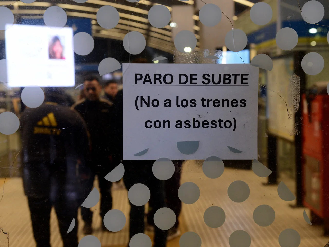 Paro sorpresivo en la línea C del subte por reclamo por asbesto