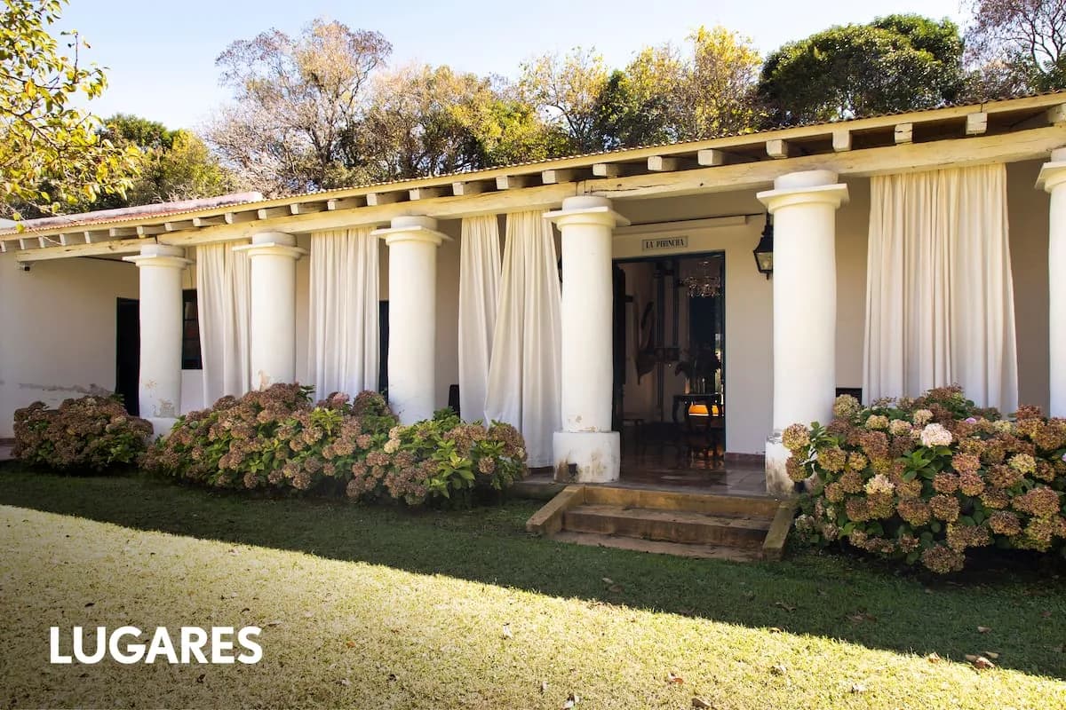 Casona del siglo XIX se convierte en encantadora casa de campo
