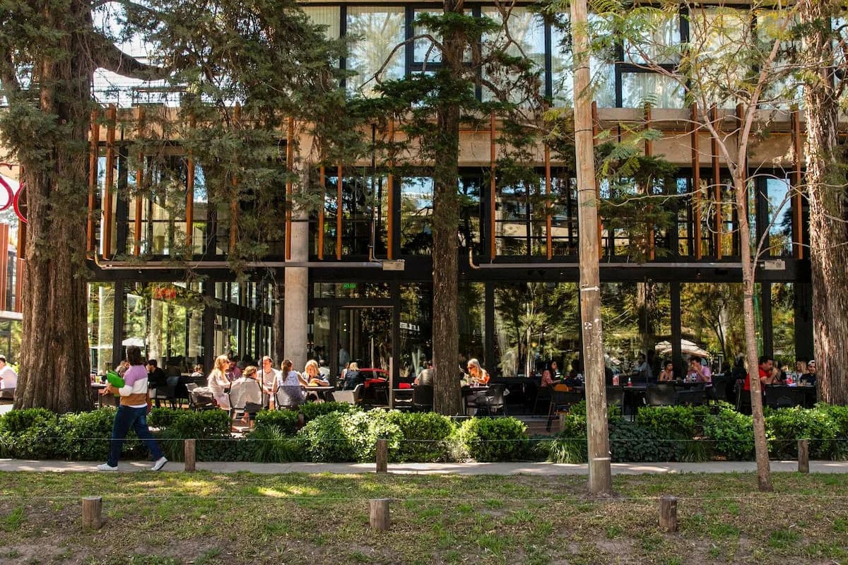 Parque Leloir: el polo residencial y gastronómico que transforma el corredor oeste