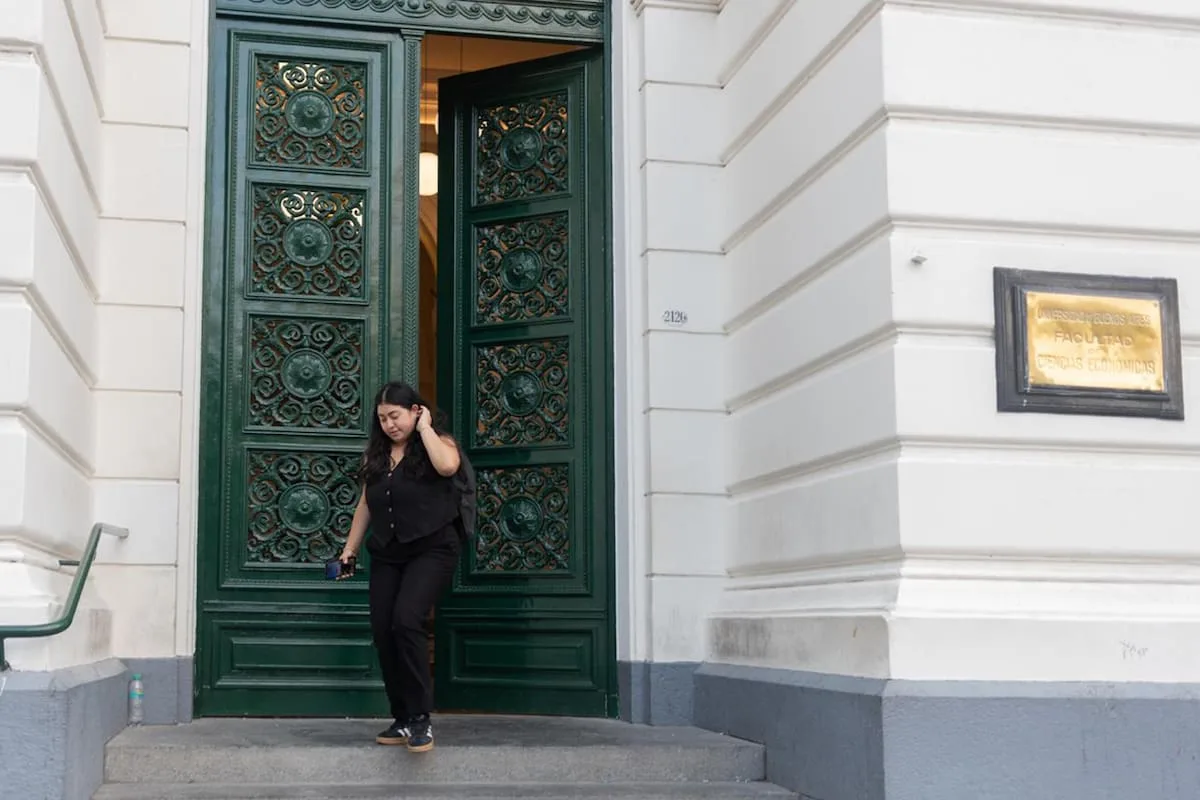 Conadu convoca al cuarto paro docente: el Gobierno cuestiona la "militancia política"