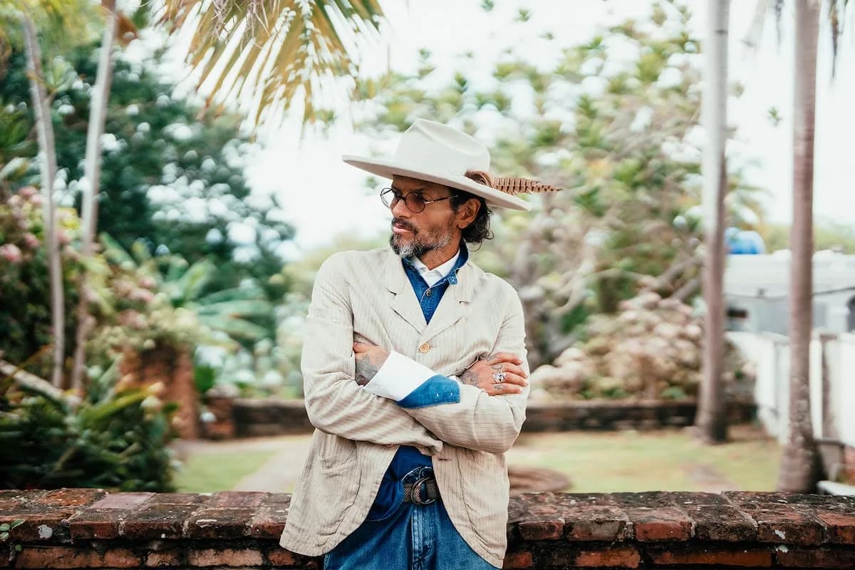 Draco Rosa: redención, viajes y el nuevo disco 'Olas de luz'