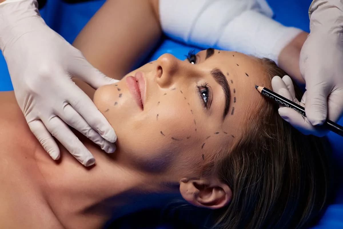 La IA rediseña la belleza: qué piden ahora los pacientes a los cirujanos plásticos
