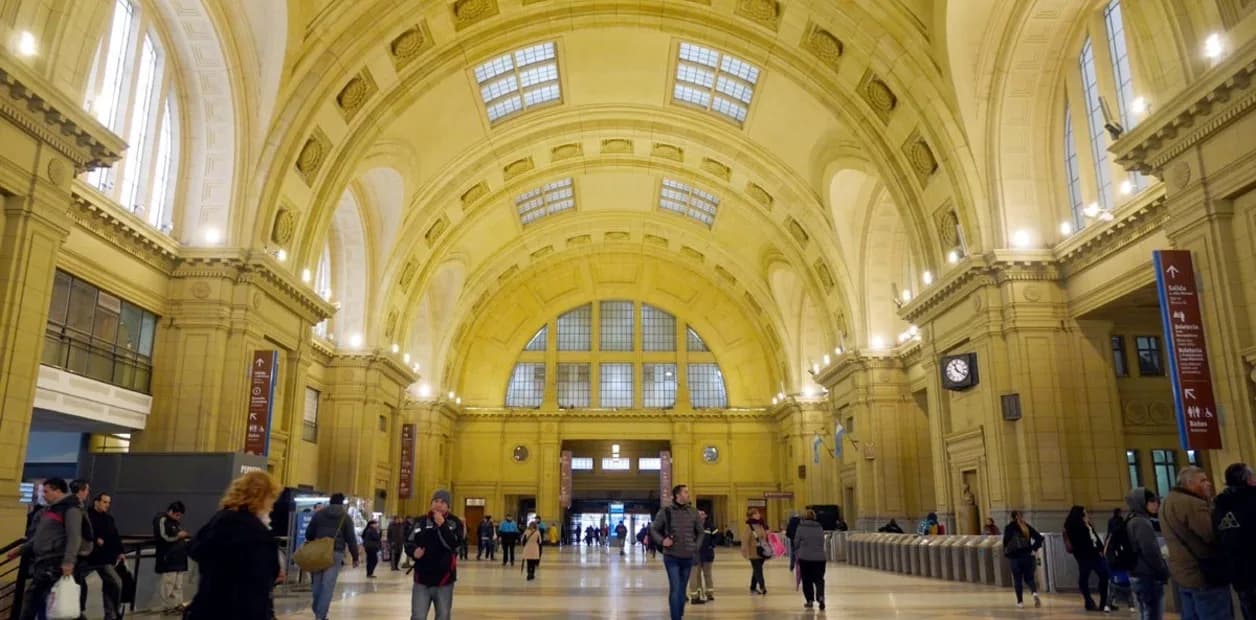 Visitas guiadas a las estaciones históricas de Retiro y Constitución