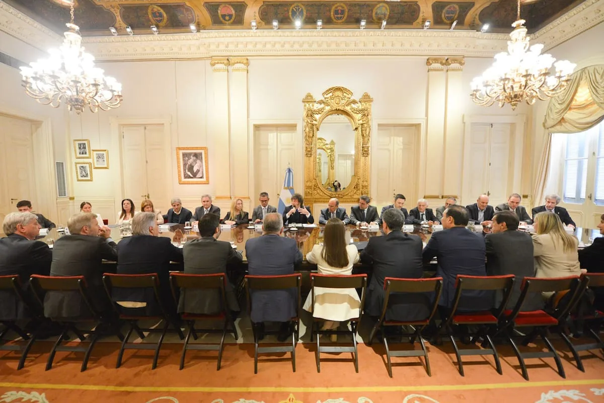 Caputo busca un nuevo consenso fiscal con gobernadores para bajar impuestos
