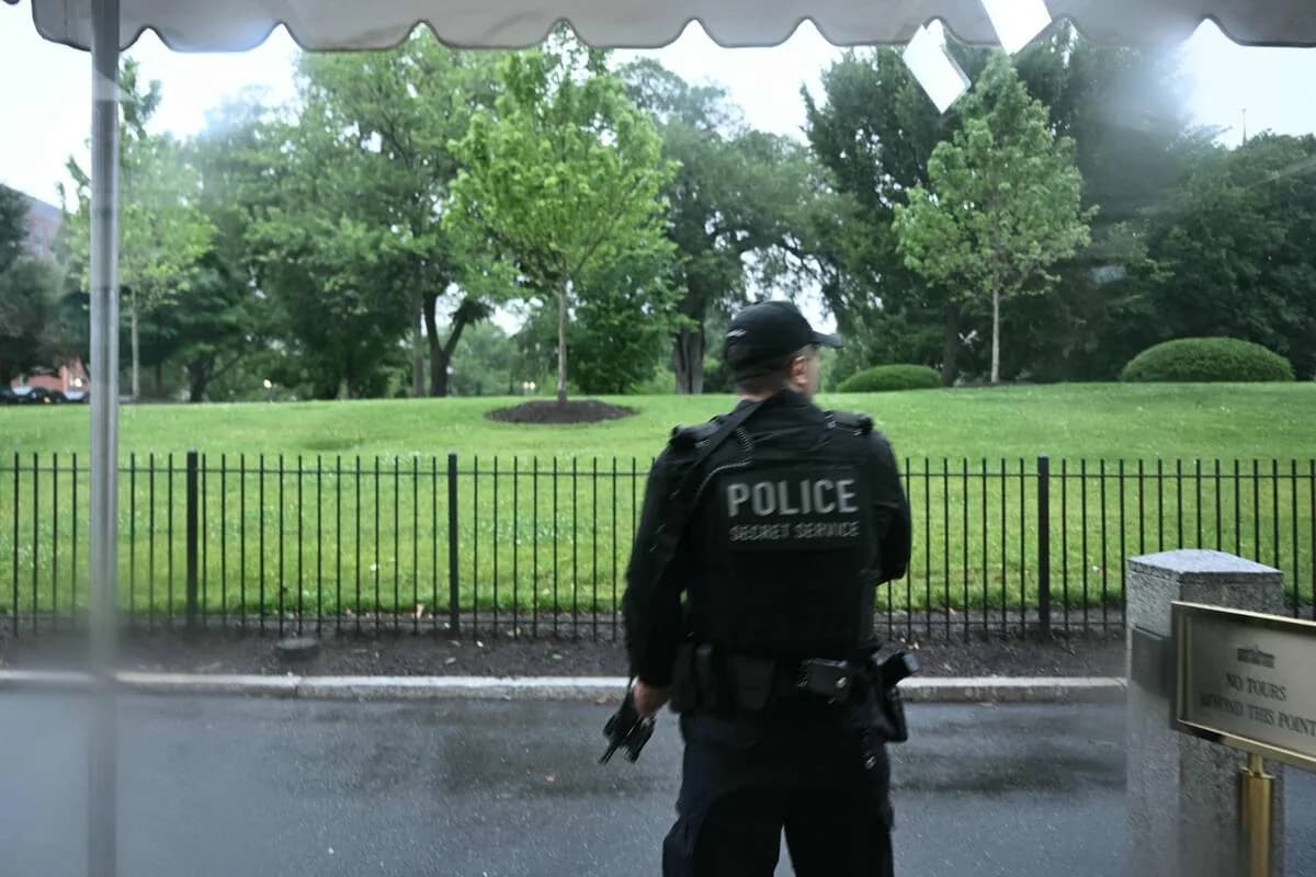 Periodista de ABC News interrumpida por disparos cerca de la Casa Blanca